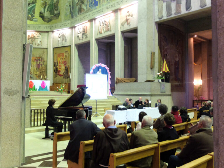 You are currently viewing Retour sur la table ronde à la Basilique Notre Dame de la Trinité – 20/05/16